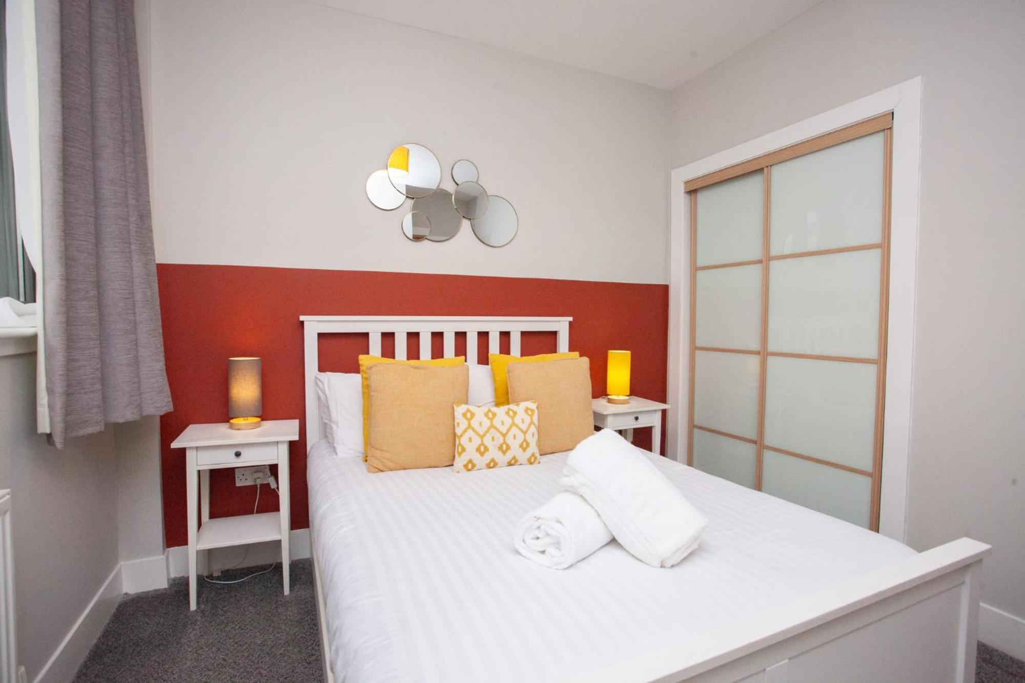 1 Bedroom Flat In The Heart Of Merchant City Глазгоу Екстериор снимка